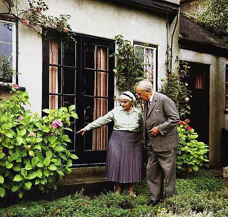 Tolkien e Edith em casa